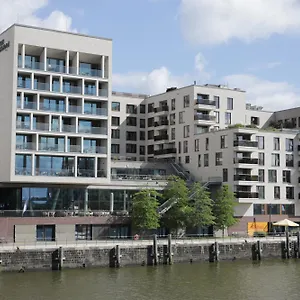 Отель Jufa Hafencity, Гамбург