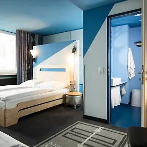 Hotel Superbude St Georg