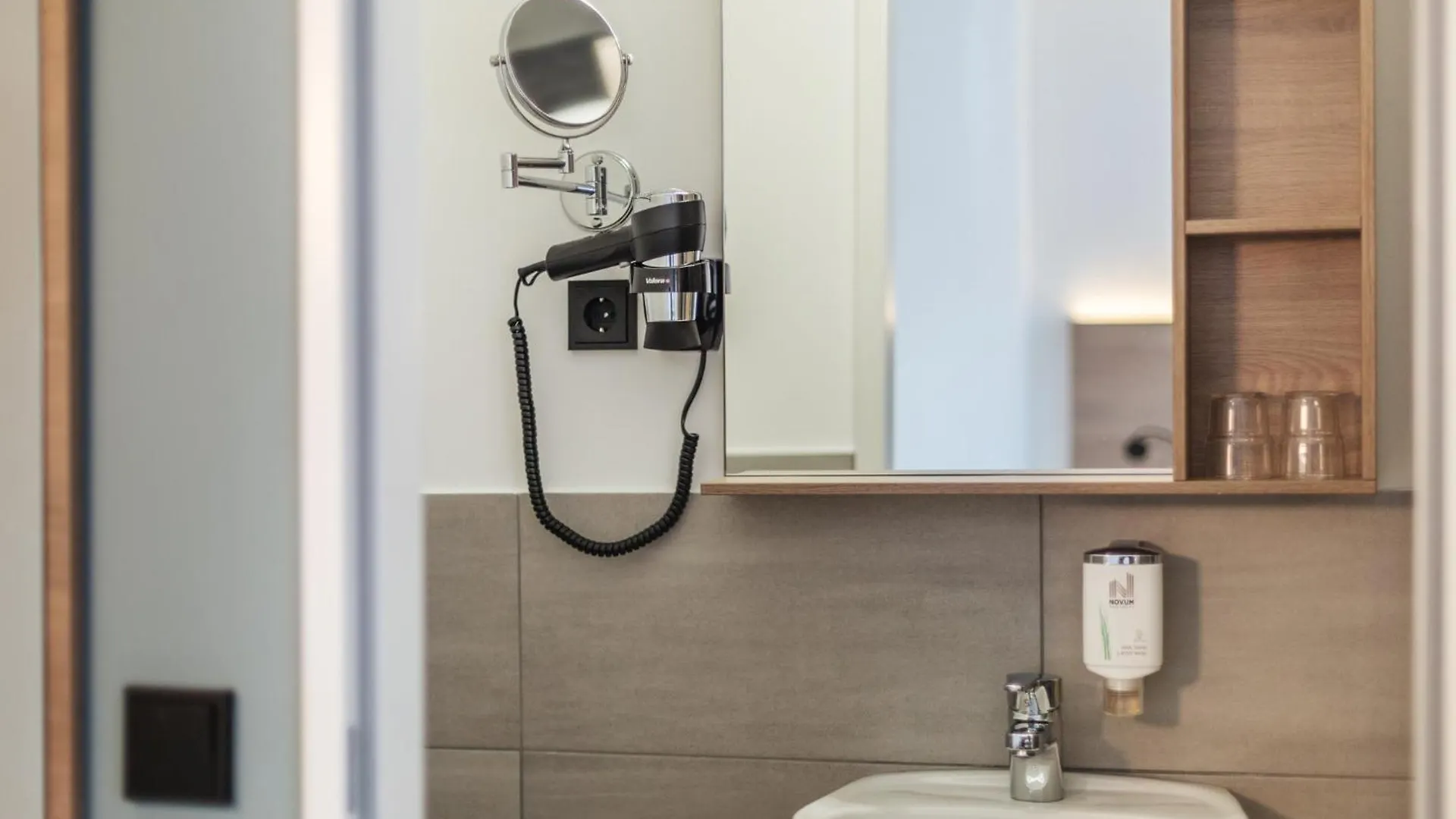 Garner Hotel Hamburg Nord By Ihg